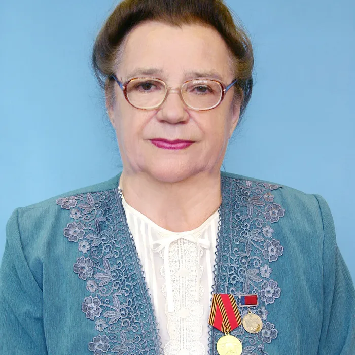 Пушкинская школа скорбит…