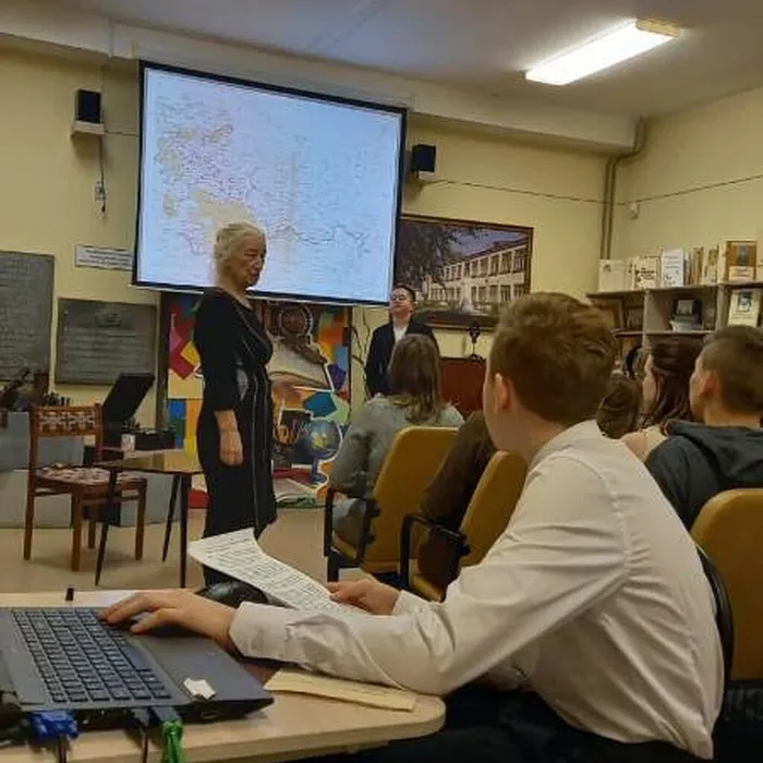 Урок мужества "Юбилею Сталинградской битвы посвящается"